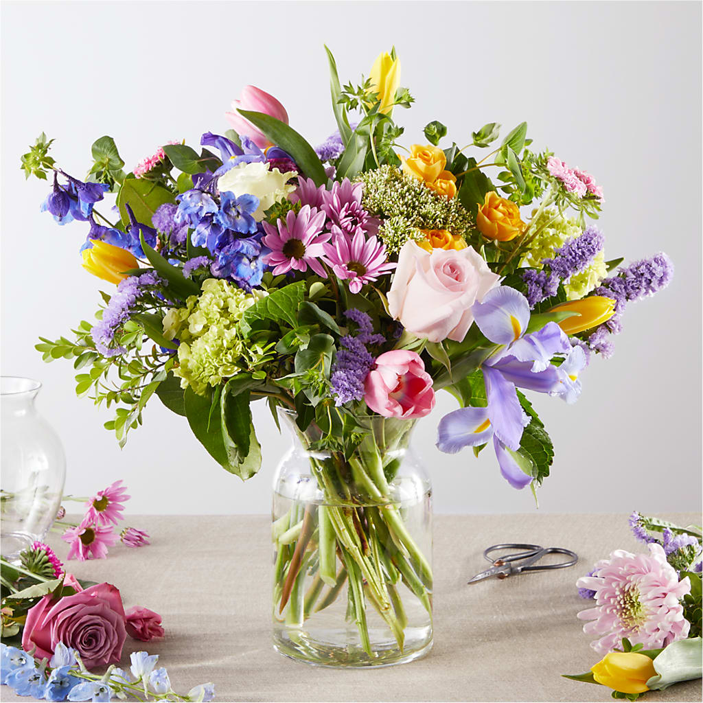 Pastel Tradition - A Florist Original – Mulberry Florist And Gift Shop, Elizabethtown KY