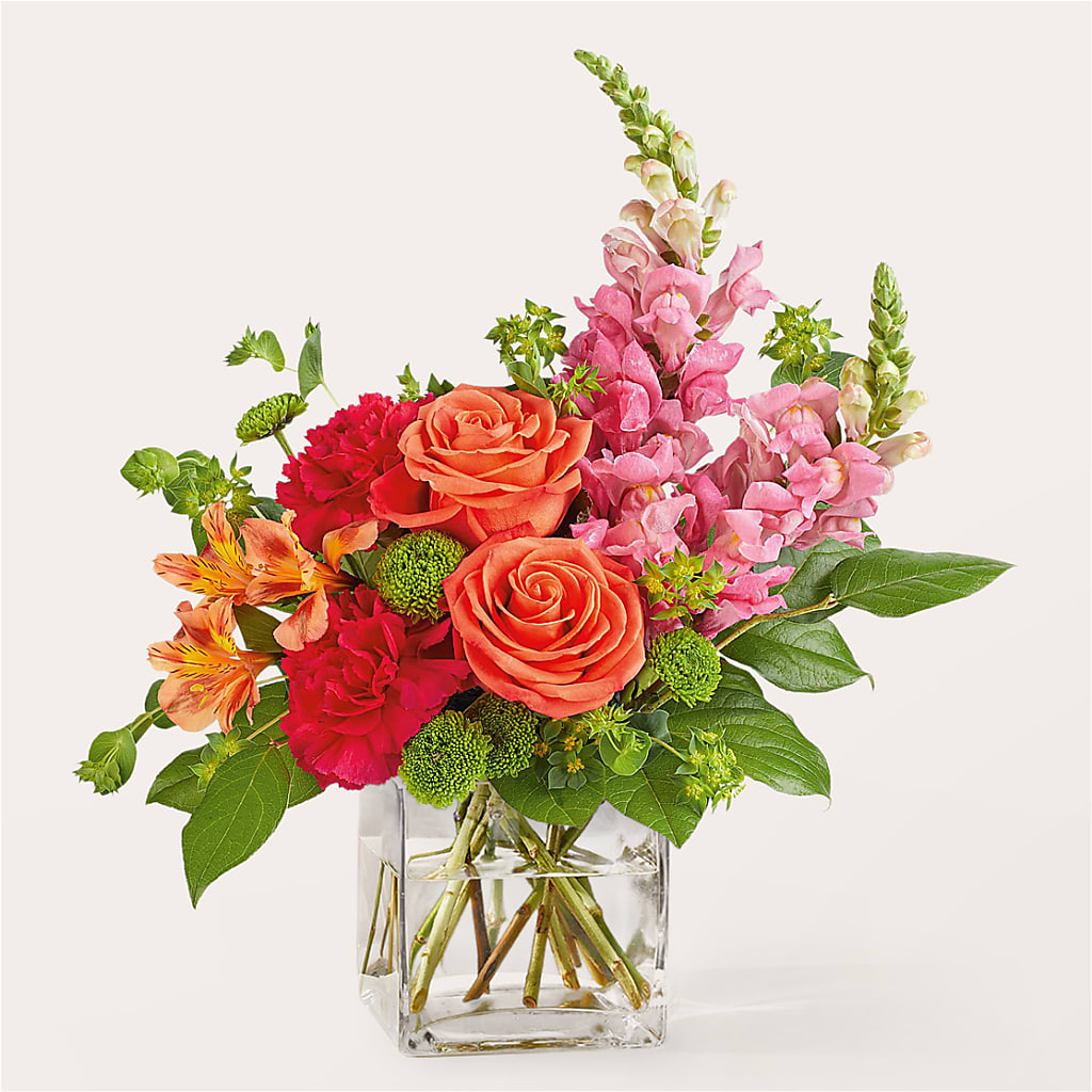 Cosmopolitan Bouquet – Mulberry Florist And Gift Shop, Elizabethtown KY