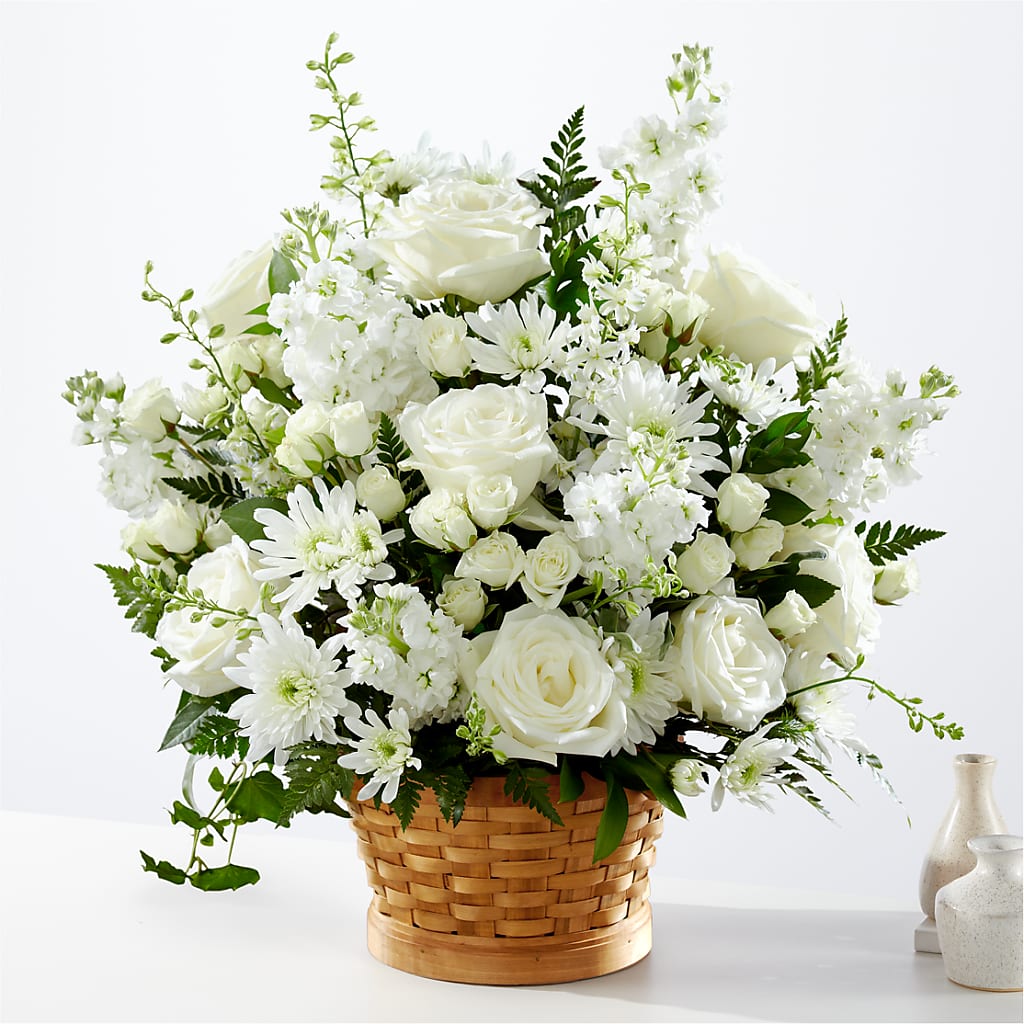 Heartfelt Condolences Arrangement – Mulberry Florist And Gift Shop, Elizabethtown KY