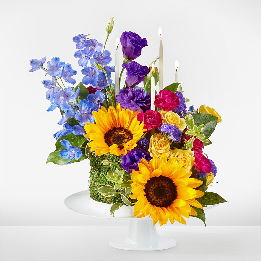 Star of the Day Floral Cake – Mulberry Florist And Gift Shop, Elizabethtown KY