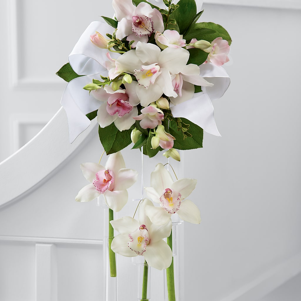 Perfect Entrance Pew Arrangement – Mulberry Florist And Gift Shop, Elizabethtown KY