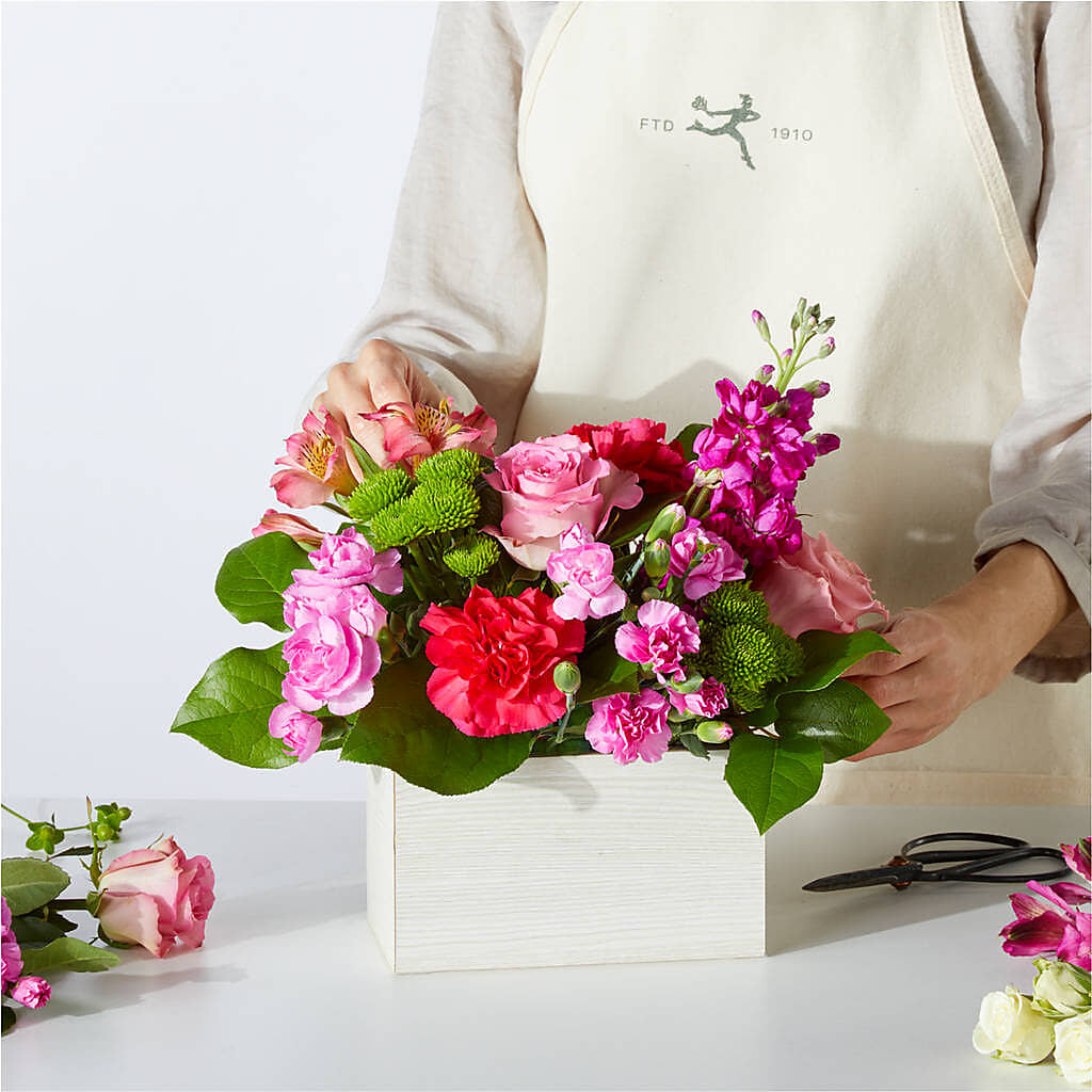 Sweetberry Box – A Florist Original –  Mulberry Florist And Gift Shop, Elizabethtown KY