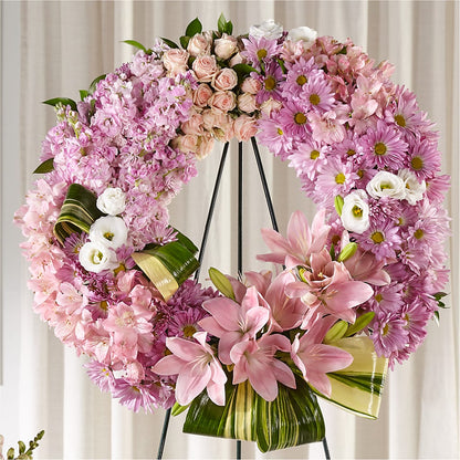 Gift of Warmth Wreath –  Mulberry Florist And Gift Shop, Elizabethtown KY