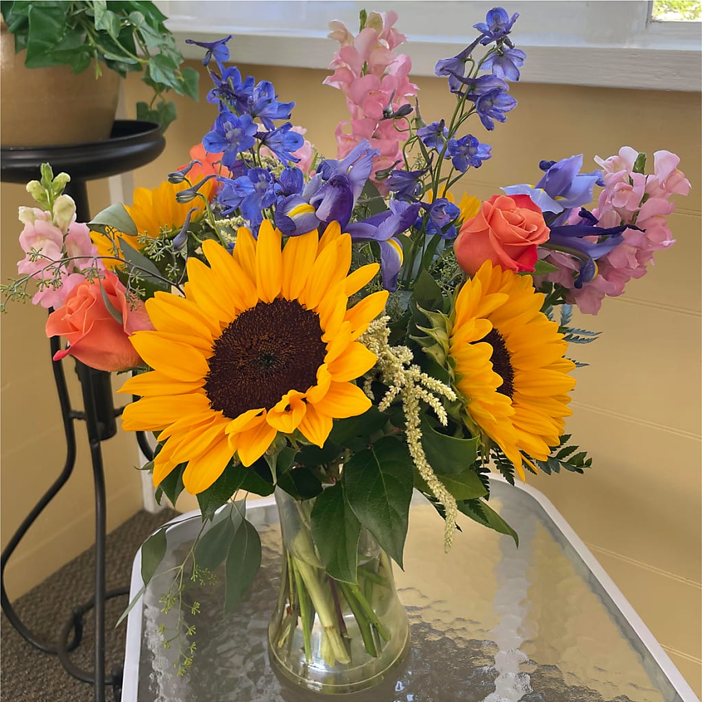 Rays of Life Bouquet –  Mulberry Florist And Gift Shop, Elizabethtown KY