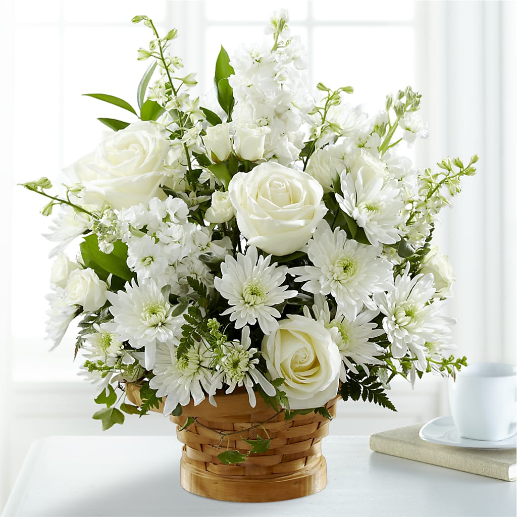Heartfelt Condolences Arrangement –  Mulberry Florist And Gift Shop, Elizabethtown KY