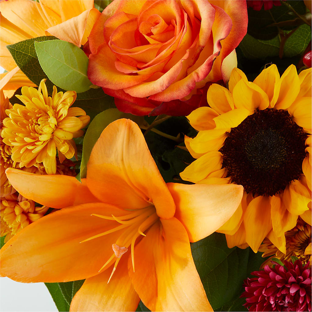 Grateful Centerpiece –  Mulberry Florist And Gift Shop, Elizabethtown KY