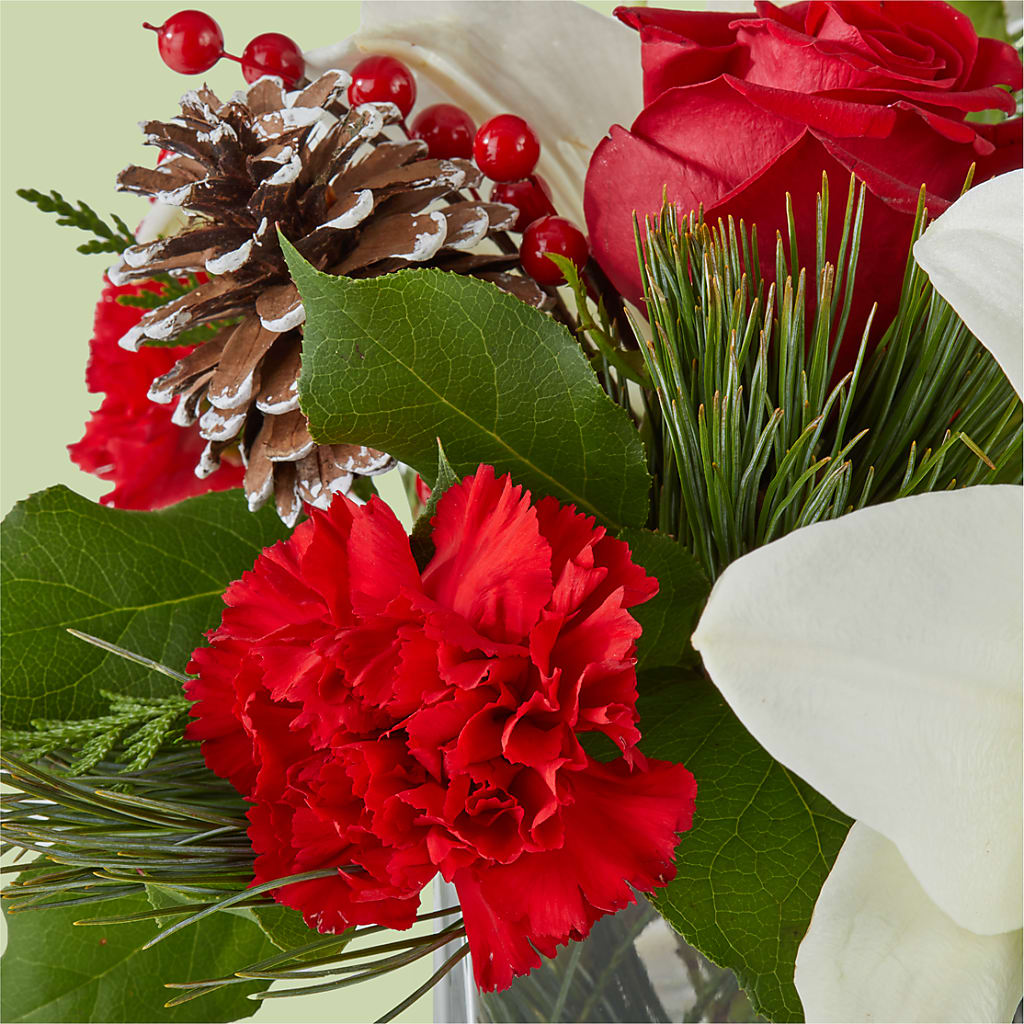 Glistening Icicles Bouquet –  Mulberry Florist And Gift Shop, Elizabethtown KY