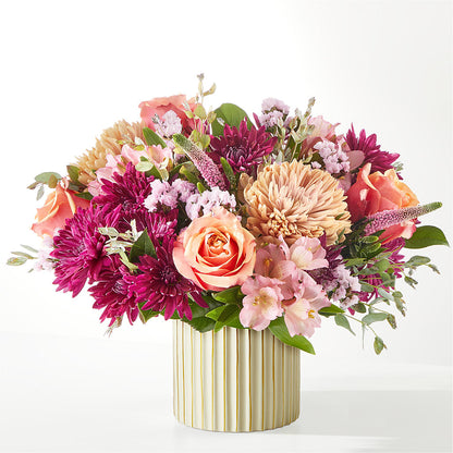 Berry Cobbler Bouquet with Ivory Vase –  Mulberry Florist And Gift Shop, Elizabethtown KY