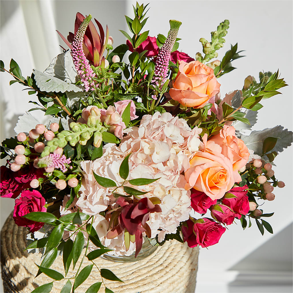 Glitz & Glam Bouquet –  Mulberry Florist And Gift Shop, Elizabethtown KY