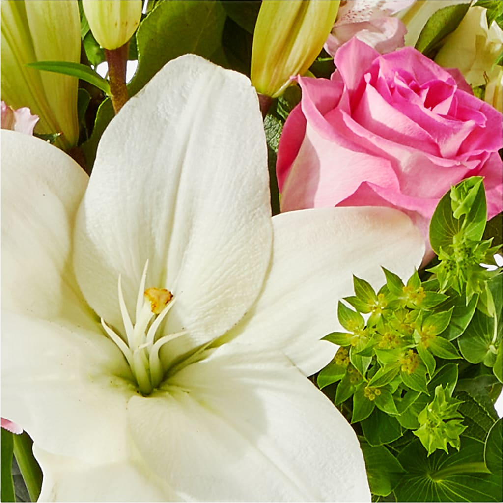 Fondly Bouquet –  Mulberry Florist And Gift Shop, Elizabethtown KY
