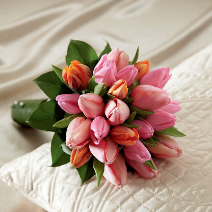 Embraceable Bouquet –  Mulberry Florist And Gift Shop, Elizabethtown KY
