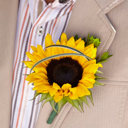 Free Spirit Boutonniere –  Mulberry Florist And Gift Shop, Elizabethtown KY